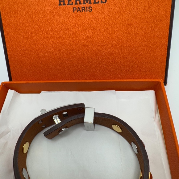 HERMES MINI DOG CLOUS CARRE BRACELET - Picture 3 of 5